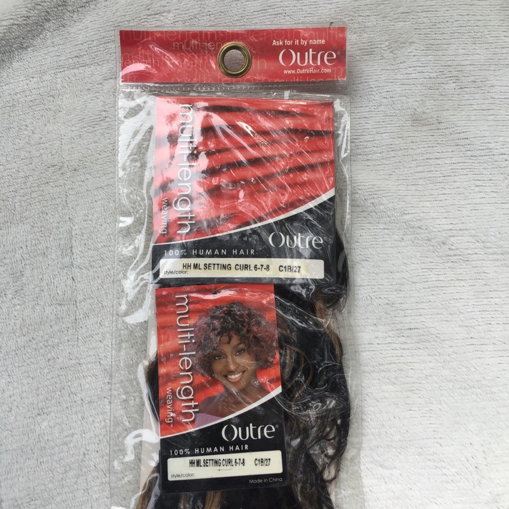 Outre Setting Curls - Picture 2 of 3